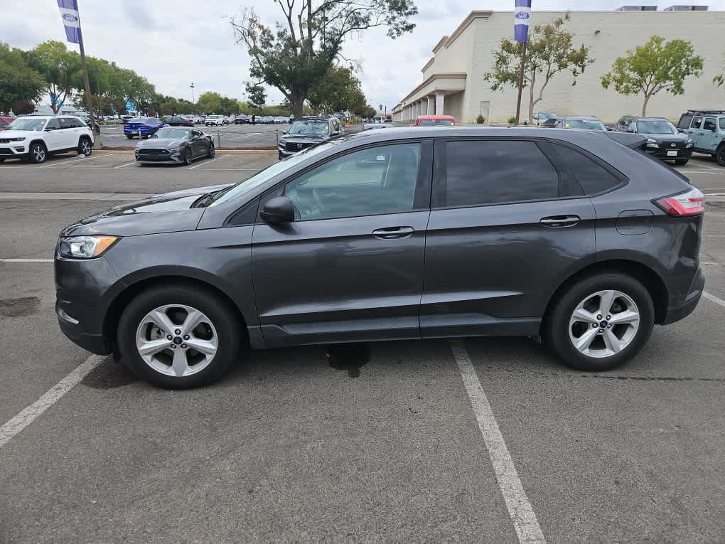 Used 2020 Ford Edge SE FWD image 4