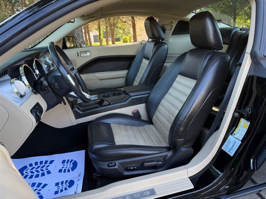 Used 2007 Ford Mustang GT RWD image 50