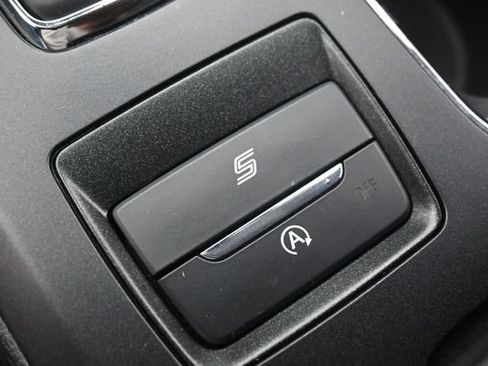 Certified 2020 Ford Fusion SE FWD image 29