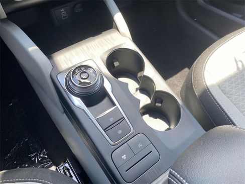 New 2025 Ford Escape Active w/ Cold Weather Package image 11