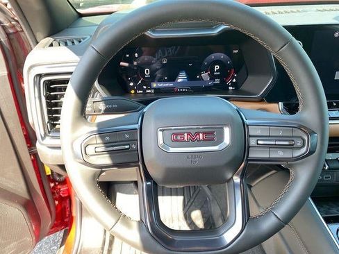 New 2026 GMC Canyon AT4 w/ Nightfall Edition AWD/4WD image 10