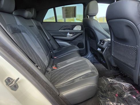 Certified 2024 Mercedes-Benz GLE 53 AMG 4MATIC Coupe w/ Driver Assistance Package image 18