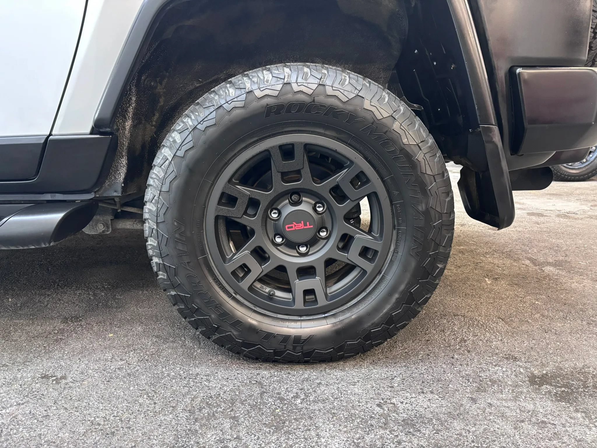 Used 2007 Toyota FJ Cruiser 4WD w/ Upgrade Pkg 1 image 7