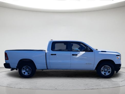 Used 2022 RAM 1500 Tradesman AWD/4WD image 2