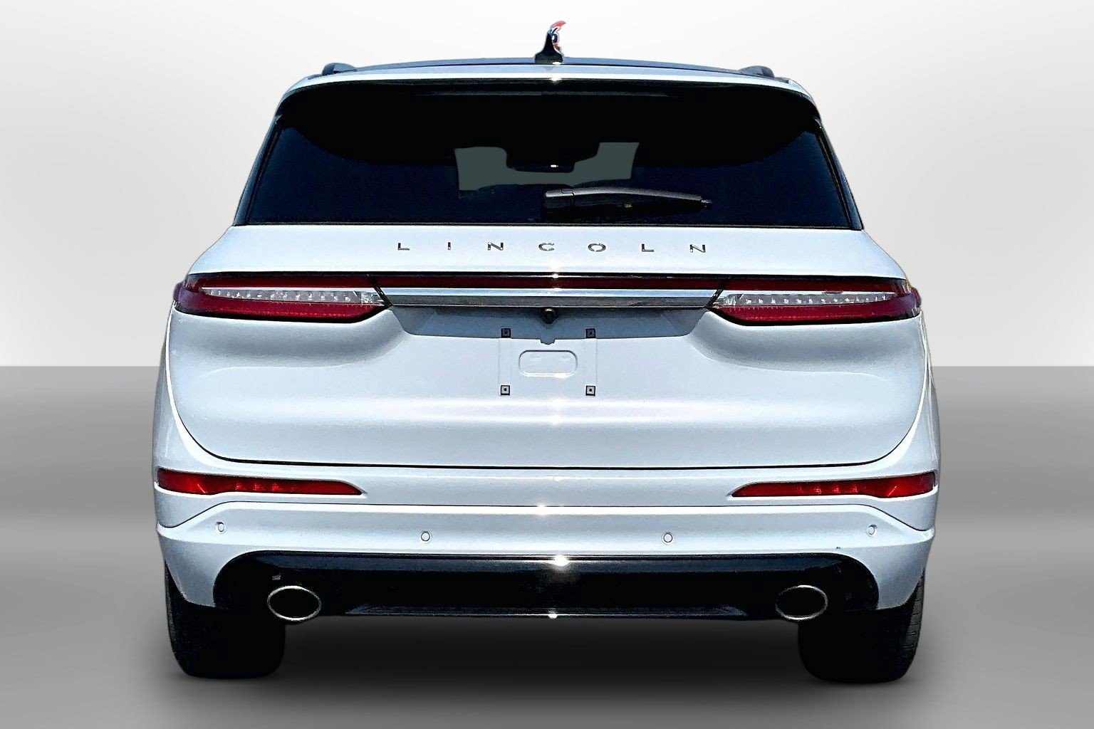 Used 2025 Lincoln Corsair Grand Touring w/ Equipment Group 301A AWD/4WD image 4
