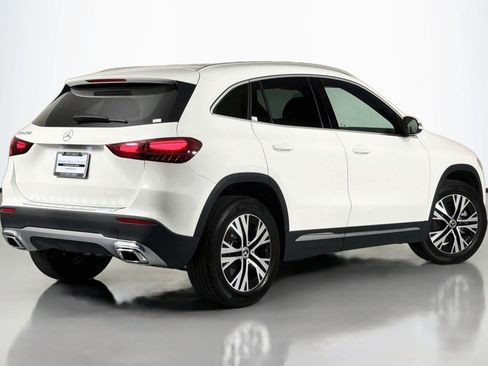 Certified 2026 Mercedes-Benz GLA 250 image 12