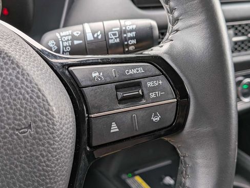 Certified 2024 Honda HR-V EX-L image 25