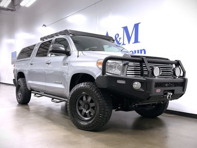 Used 2015 Toyota Tundra Limited w/ Limited Premium Package