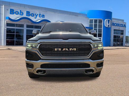 Used 2022 RAM 1500 Limited AWD/4WD image 2