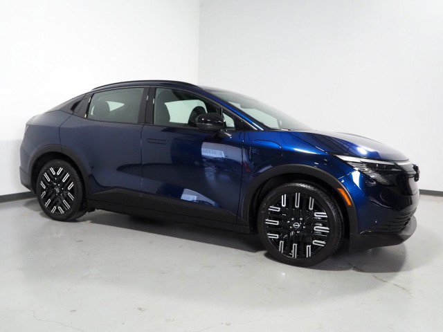 Used 2026 Nissan Leaf Platinum+ w/ Cargo Package (Platinum+) FWD image 1