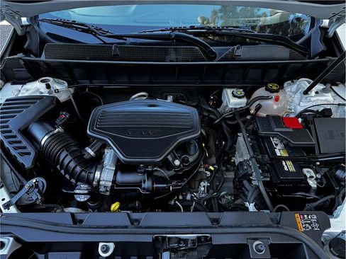 Used 2018 GMC Acadia Denali w/ Technology Package AWD/4WD image 27