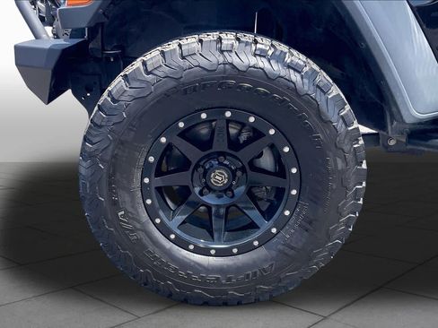 Used 2019 Jeep Wrangler Unlimited Sport S AWD/4WD image 11