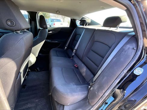 Used 2022 Chevrolet Malibu RS image 21