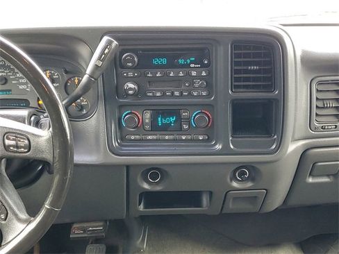 Used 2003 GMC Sierra 2500 SLE w/ Skid Plate Package image 22