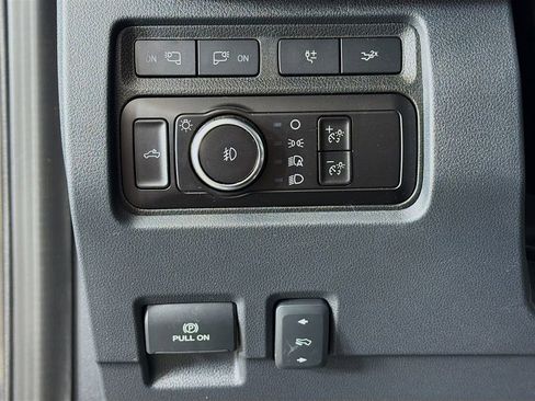 Certified 2023 Ford F250 Lariat w/ Lariat Ultimate Package AWD/4WD image 33