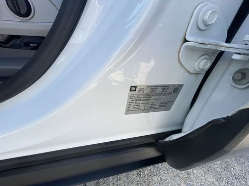 Certified 2018 GMC Acadia SLT w/ LPO, Floor Liner Package FWD image 35