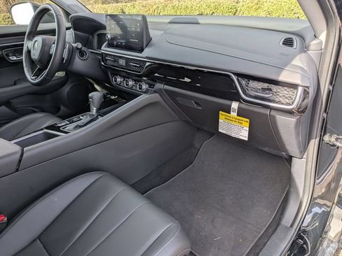 Used 2025 Acura ADX AWD image 29