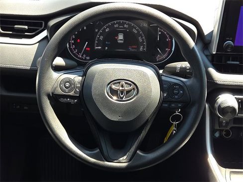 Used 2023 Toyota RAV4 LE image 13