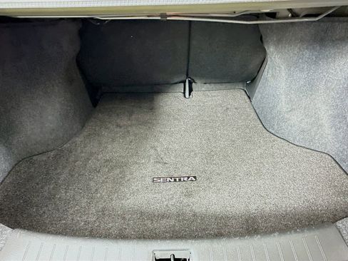 Used 2019 Nissan Sentra SV image 30