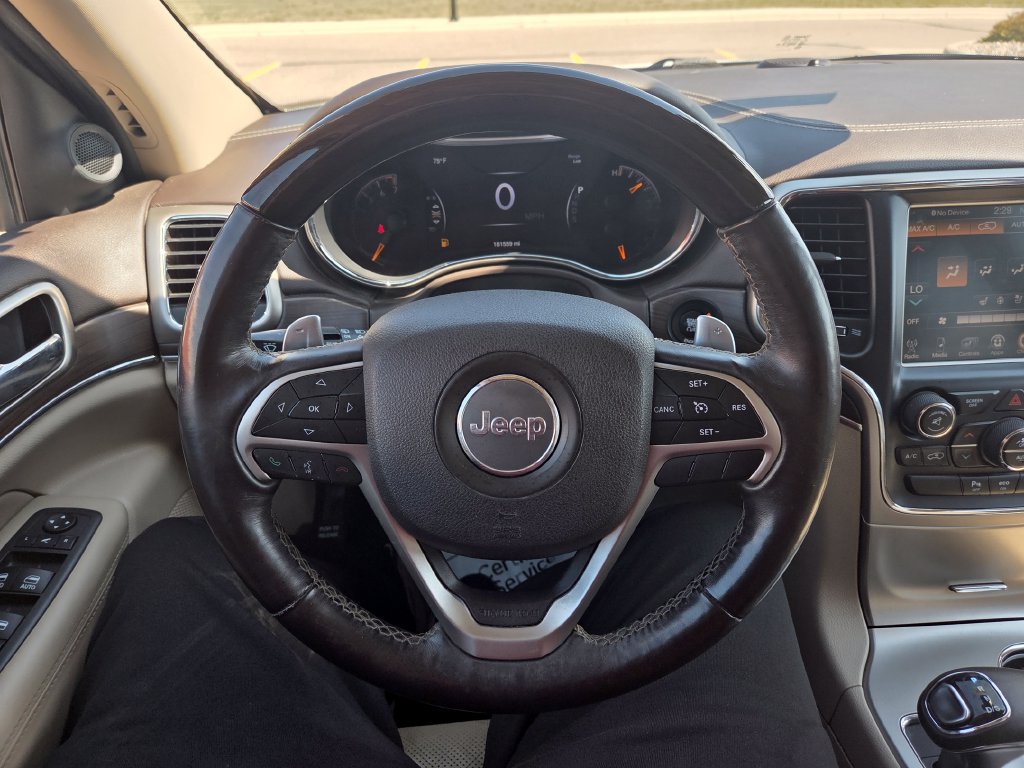 Used 2014 Jeep Grand Cherokee Overland AWD/4WD image 10