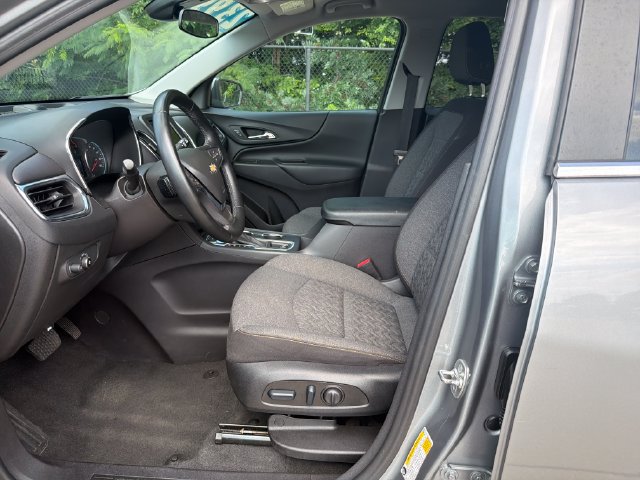 Used 2024 Chevrolet Equinox LT AWD/4WD image 11