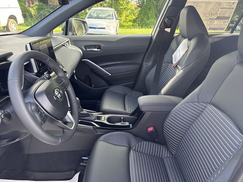New 2025 Toyota Corolla Cross AWD Hybrid image 12