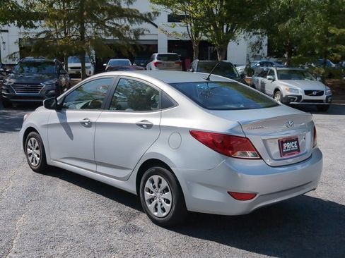 Used 2016 Hyundai Accent SE FWD image 7