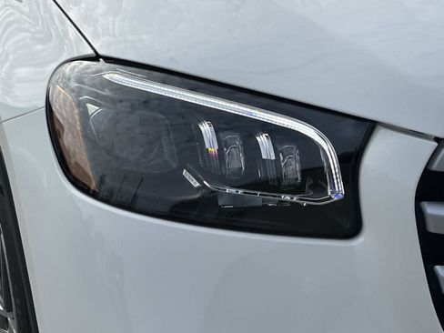 Certified 2026 Mercedes-Benz GLS 450 4MATIC image 8