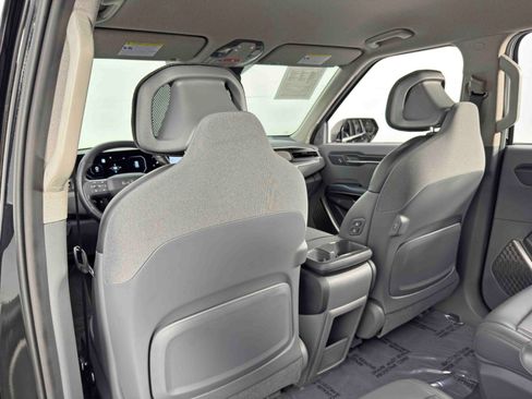 Used 2024 Kia EV9 Light Long Range image 35