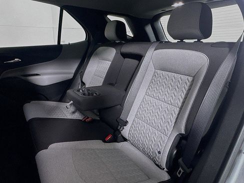 Used 2023 Chevrolet Equinox LS image 20