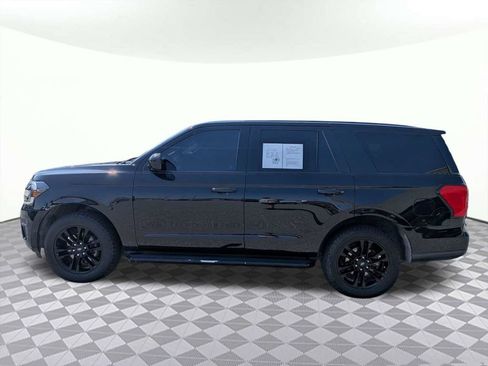 Used 2022 Ford Expedition XLT AWD/4WD image 6