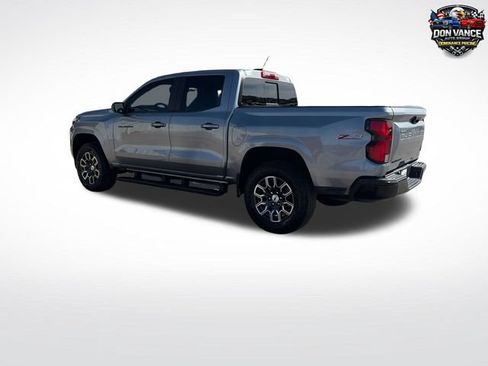 Used 2023 Chevrolet Colorado Z71 w/ Z71 Convenience Package 2 AWD/4WD image 5