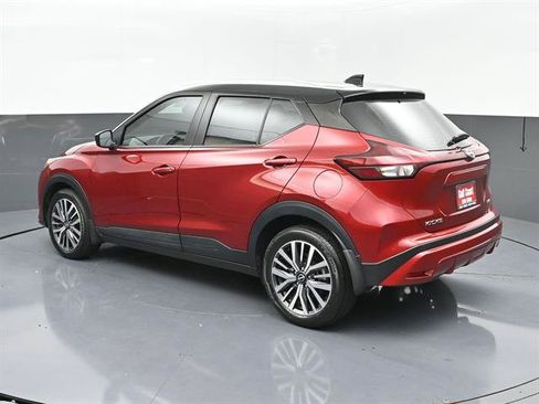 Used 2024 Nissan Kicks SV FWD image 25