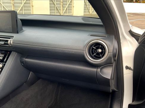 Used 2022 Lexus IS 350 F Sport image 17