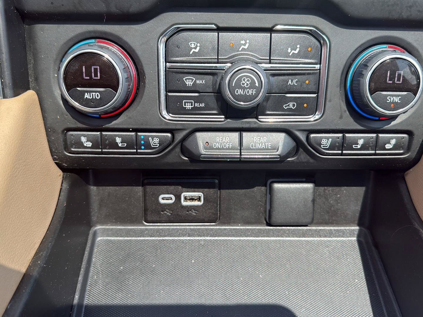 Used 2023 Chevrolet Tahoe Premier w/ Max Trailering Package AWD/4WD image 19