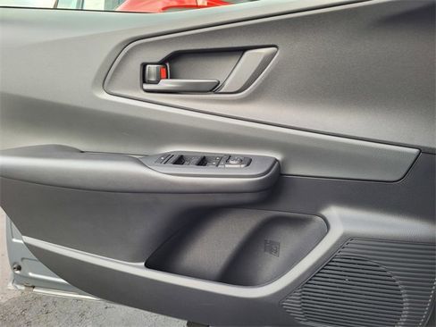 Used 2025 Toyota Prius LE image 15