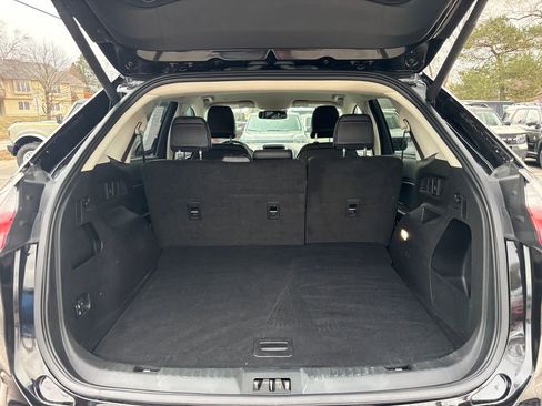 Used 2024 Ford Edge SEL w/ Convenience Package image 11