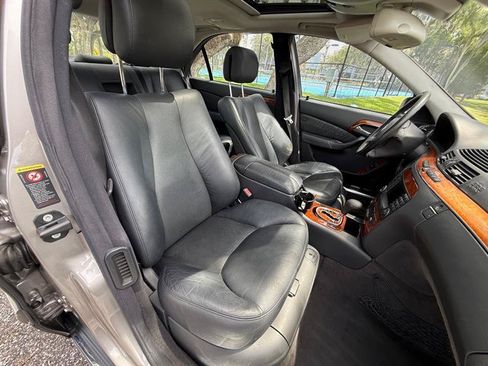 Used 2004 Mercedes-Benz S 430 image 19