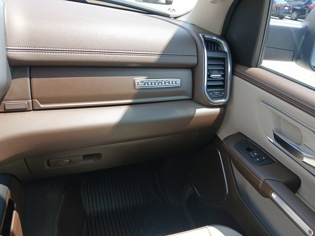 Used 2025 RAM 1500 Laramie AWD/4WD image 37