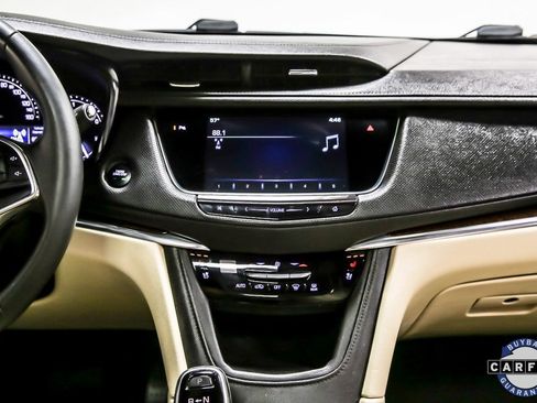 Used 2017 Cadillac XT5 Premium Luxury w/ Advanced Security Package image 20