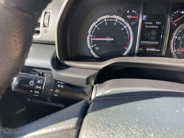 Used 2021 Toyota 4Runner Venture w/ Moonroof Package AWD/4WD image 35