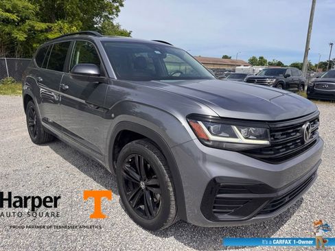 Used 2022 Volkswagen Atlas SEL R-Line AWD/4WD image 7