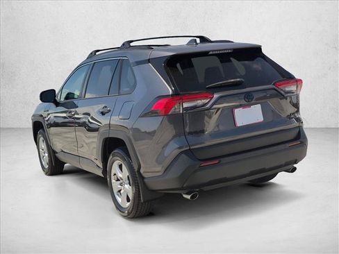 Certified 2021 Toyota RAV4 XLE AWD/4WD image 8