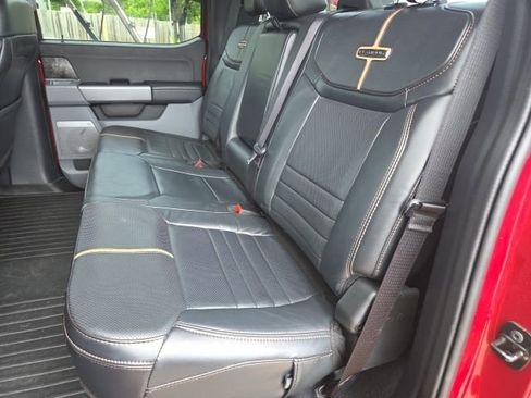 Used 2024 Ford F250 XLT w/ XLT Premium Package image 6