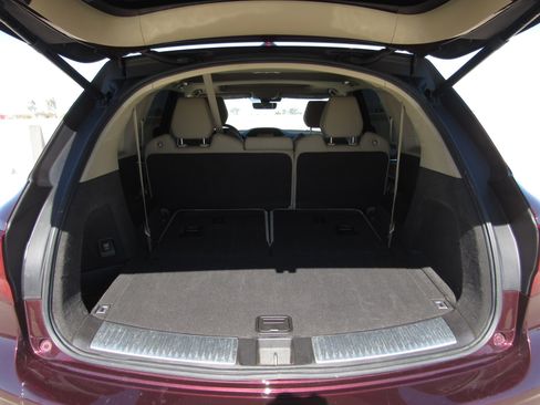 Used 2017 Acura MDX FWD w/ Technology Package image 13