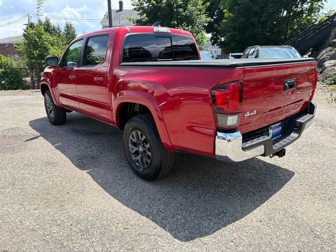 Used 2023 Toyota Tacoma SR5 AWD/4WD image 4