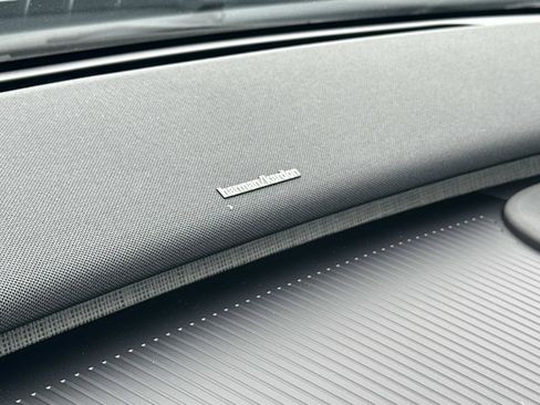 New 2026 Volvo EX30 Plus image 12