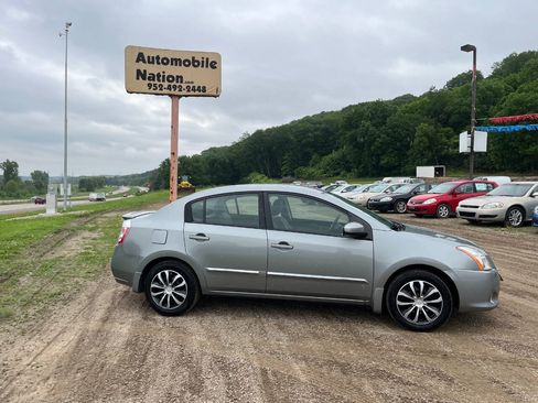 Used 2011 Nissan Sentra 2.0 S FWD image 15