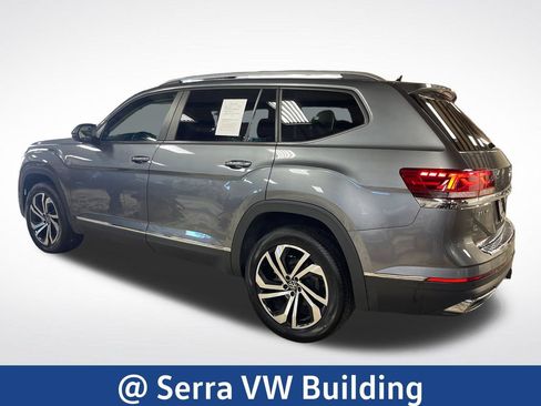 Certified 2023 Volkswagen Atlas SEL AWD/4WD image 3