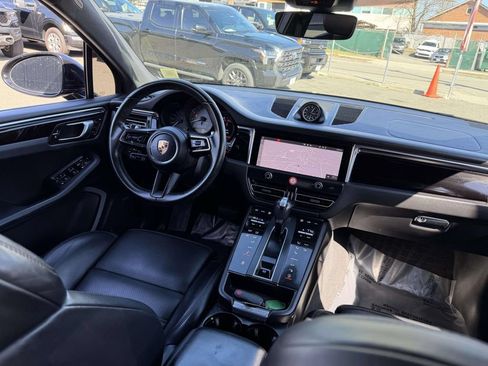 Used 2022 Porsche Macan S AWD/4WD image 19
